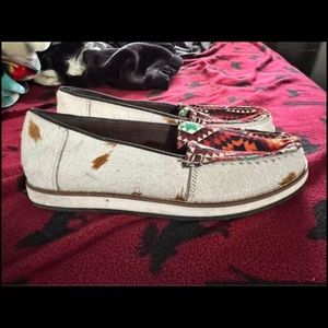 Myra hair on shoes never worn